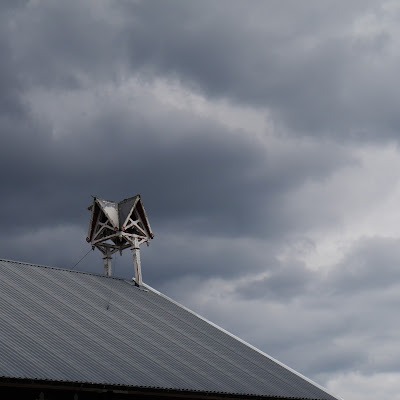 Freek de Jonge met een vals lied >> de MH 17 en Oekraïne leugens ongegeneerd uitgevent……