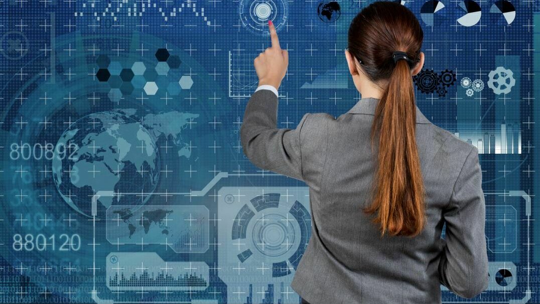 Algoritmes criminaliseren mensen middels predictive policing, ofwel voorspellen of iemand een misdaad zal begaan…..