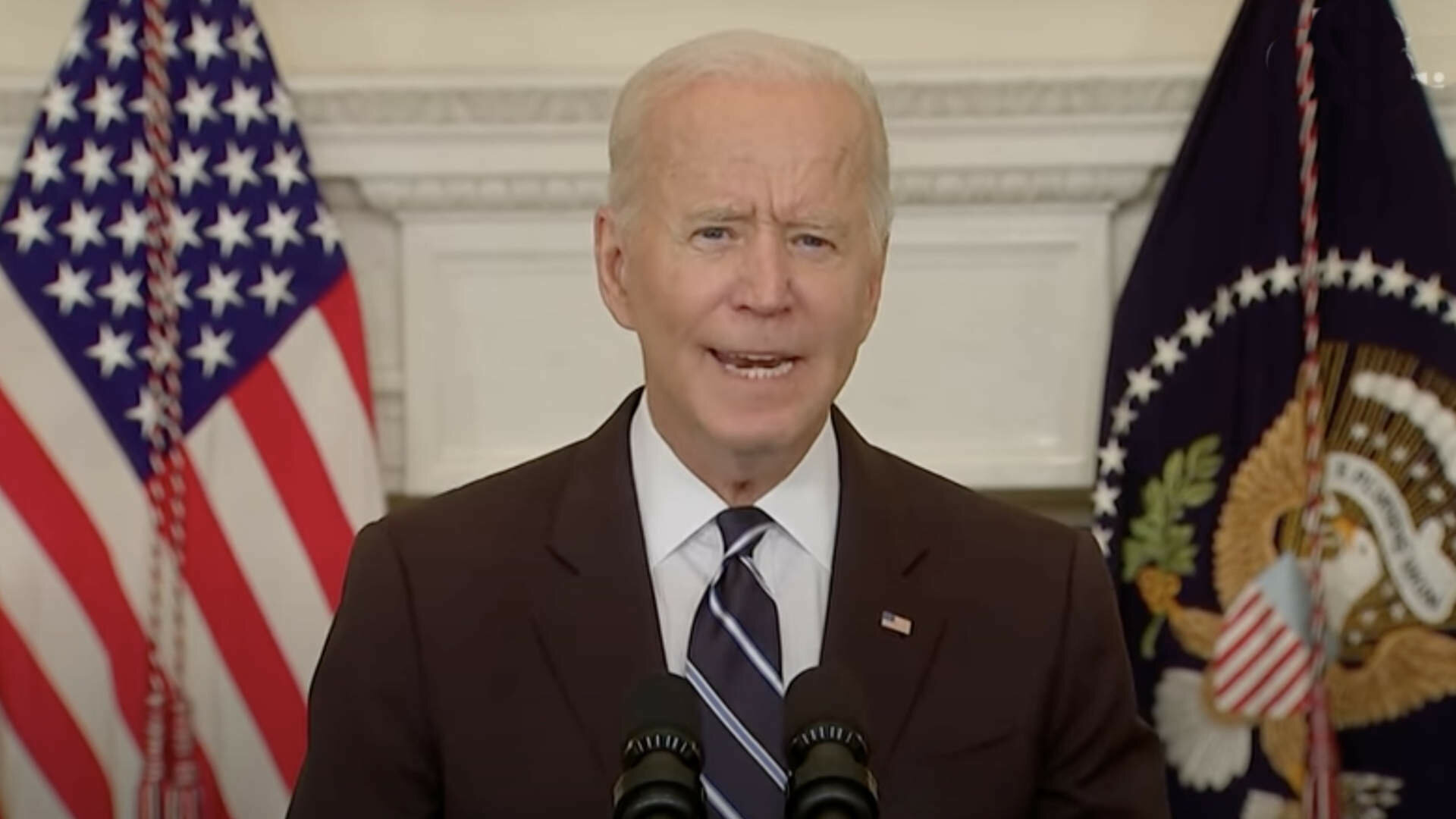 VS heeft nu officieel een pandemie van gevaccineerden en vrouw wordt transplantatie geweigerd omdat ze niet is gevaccineerd…….