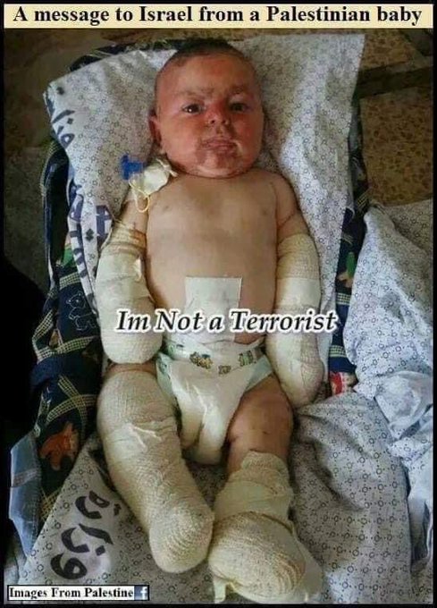 Joodse demonstranten tegen afbraak democratie en mensenrechten: waar zijn deze mensen als Israël weer een massamoord aanricht onder Palestijnen