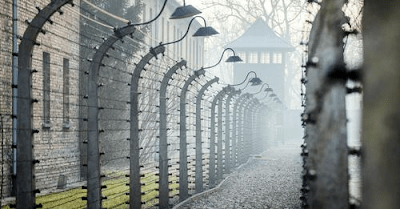 De BVD (voormalige Nederlandse geheime dienst) zag overlevenden van concentratiekampen als een communistisch gevaar…….