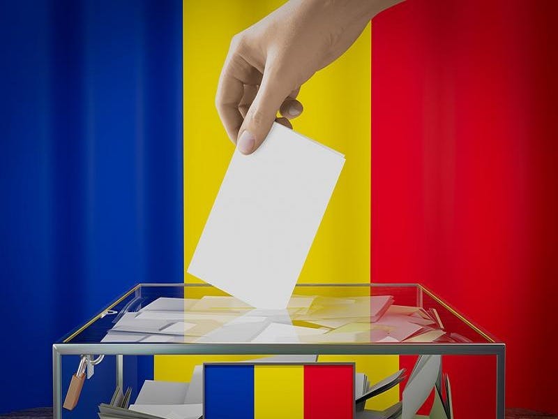EU en haar lidstaten hebben de verkiezingen in Roemenië gemanipuleerd: het land wordt NAVO-oorlogsklaar gemaakt